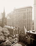 Trinity churchyard, skyscrapers New York early 20th century