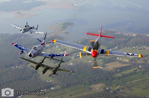 A-10 Thunderbolt II, F-86 Sabre, P-38 Lightning and P-51 Mustang - Click Image to Close