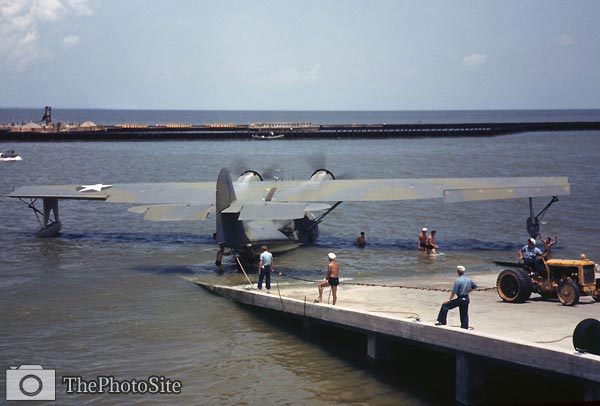Sea-plane at the Naval Air Base - Click Image to Close