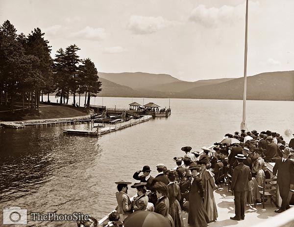 Sagamore Dock Green Island Lake George, New York 1904 - Click Image to Close
