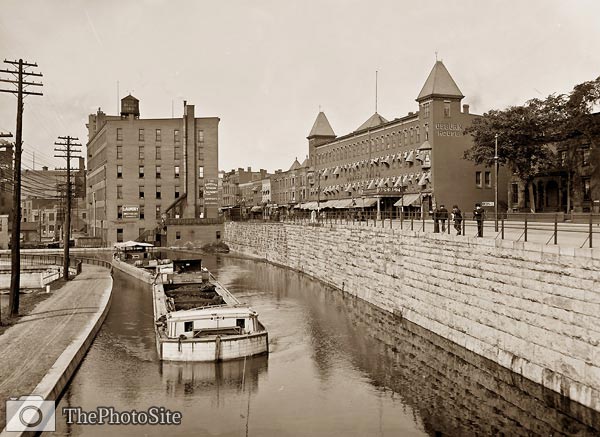 Erie Canal, Rochester, New York 1900's - Click Image to Close