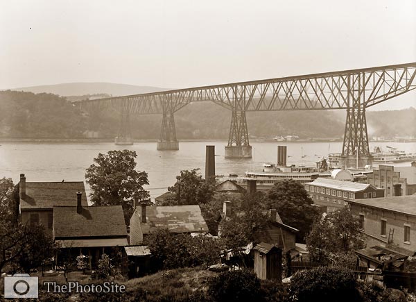 Poughkeepsie Railroad Bridge New York - Click Image to Close