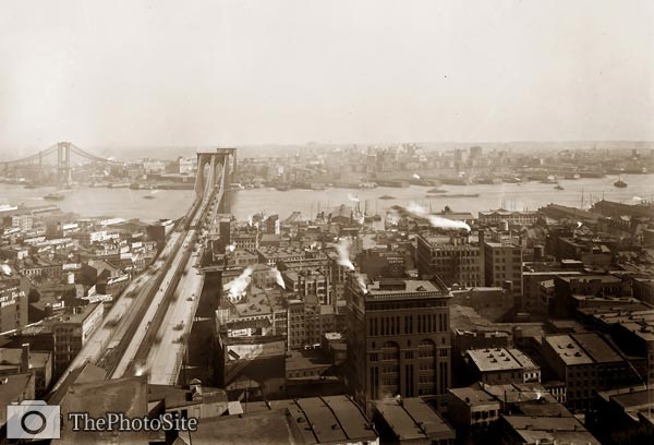 Brooklyn Bridge and East River - Click Image to Close
