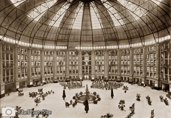 Atrium, West Baden Springs Hotel W. Baden Indiana 1903 - Click Image to Close