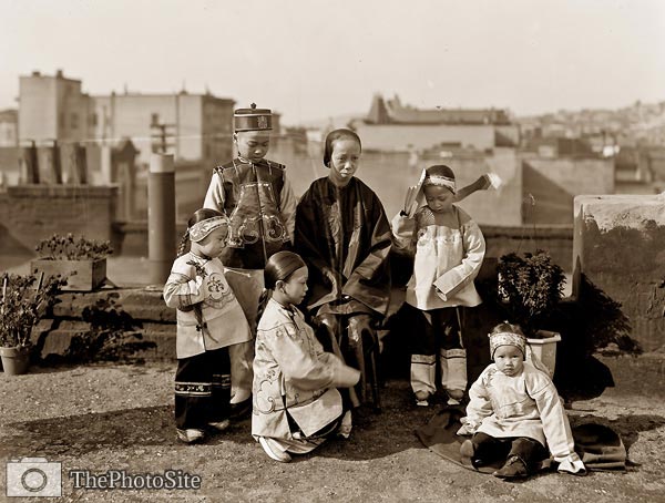 Chinese woman and children 1901 - Click Image to Close