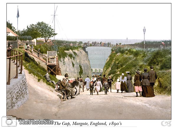 Newgate Gap Bridge, Margate, England - Click Image to Close