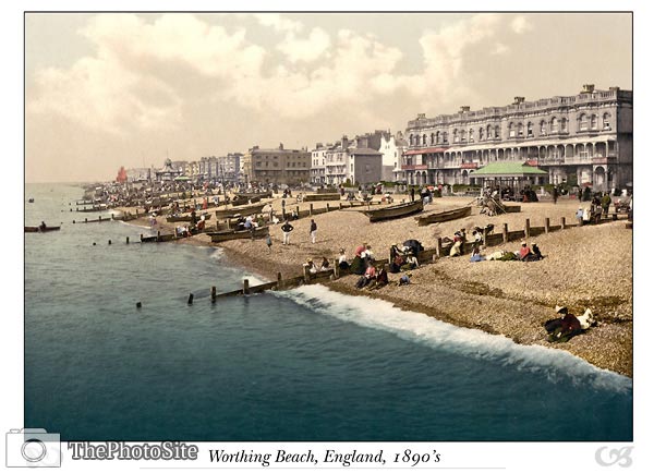 The beach looking west, Worthing, England - Click Image to Close