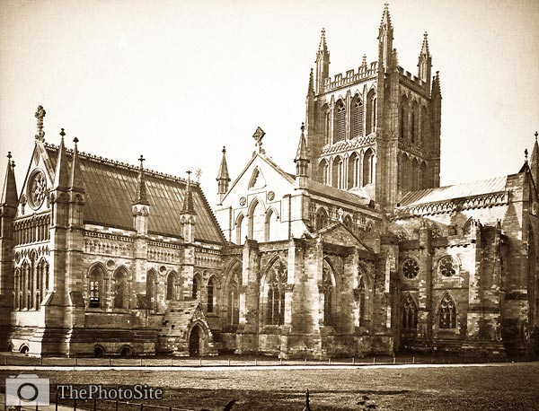 Hereford Cathedral from the North - Click Image to Close