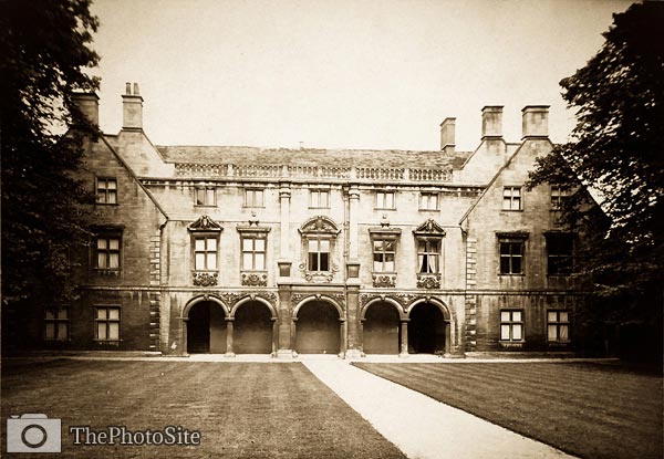 Magdalene College Hall, Cambridge victorian era - Click Image to Close