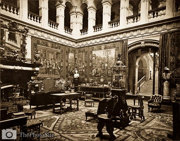 Mentmore Towers (Rothschild Mansion), Great Hall - Click Image to Close