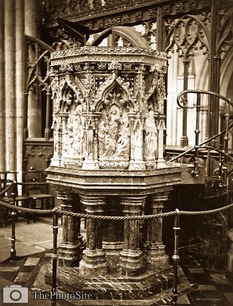 Pulpit in Choir, Exeter Cathedral - Click Image to Close