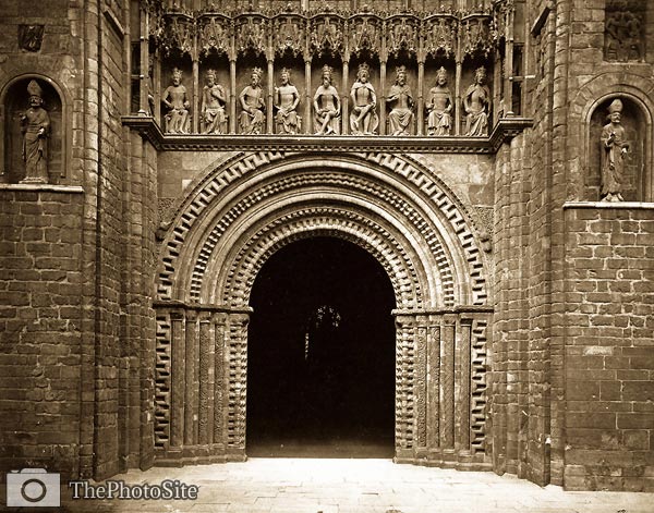 West Porch, Lincoln Cathedral Victorian Britain - Click Image to Close