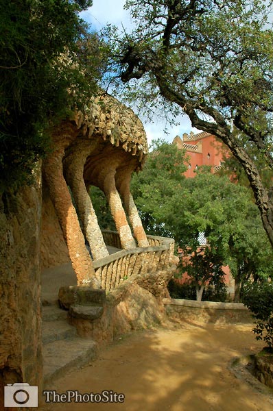 Guell Park, Barcelona, Catalonia, Gaudi architecture - Click Image to Close