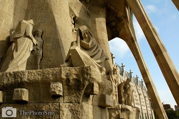 Jesus sculpture, Sagrada Familia Cathedral, Antoni Gaudi, Barcel - Click Image to Close