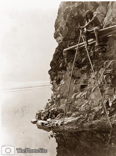 Fishing platform on Trinity River - Hupa Native American Indian - Click Image to Close