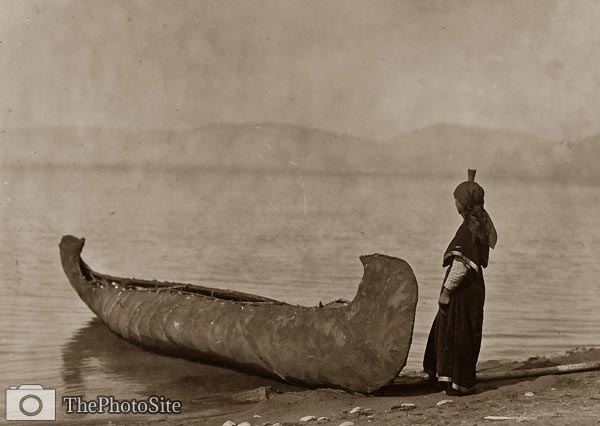 Lake Shore - Kutenai - Kootenai American Indian with canoe - Click Image to Close