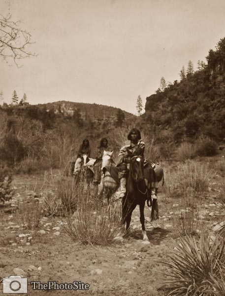 Apache land - Indians riding pack horses - Click Image to Close