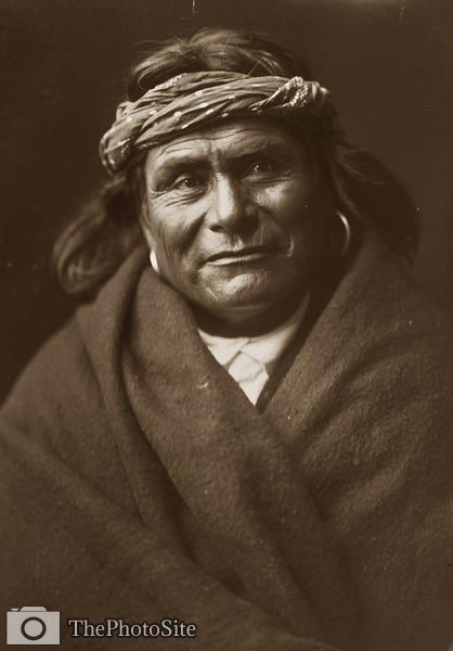 An Acoma Native American Indian Man - Click Image to Close