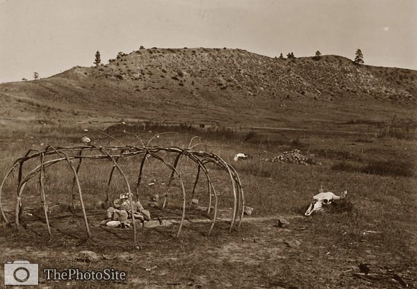 Sweat lodge frame - Cheyenne Native Indian - Click Image to Close