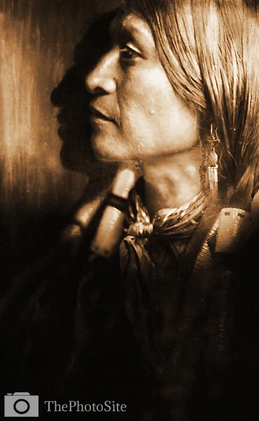 Vash Gon, Jicarilla Native Indian, 1904 - Click Image to Close