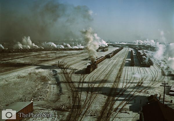 Railroad in winter snow, Chicago, Illinois 1942 - Click Image to Close