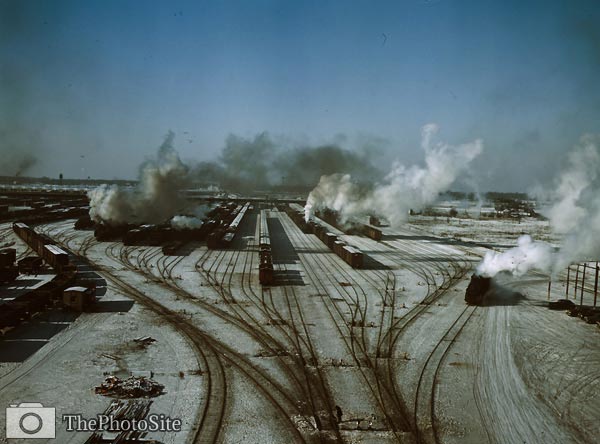 Railroad lines in winter snow, Chicago, Illinois 1942 - Click Image to Close