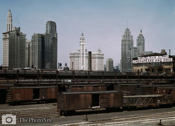 Illinois Central Railroad Chicago 1943 - Click Image to Close