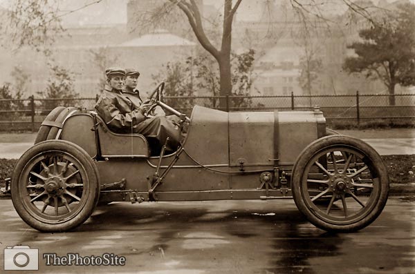 Vanderbilt Auto Race, American roadster 1909. - Click Image to Close