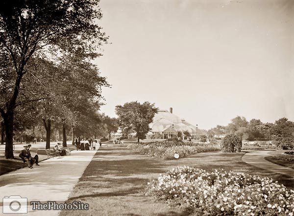 Conservatory gardens, Lincoln Park Chicago Illinois 1905 - Click Image to Close