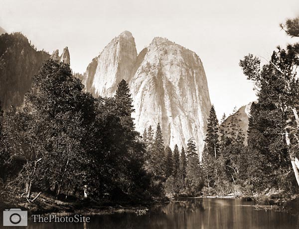 Cathedral Rocks, Yosemite Park 1865 - Click Image to Close