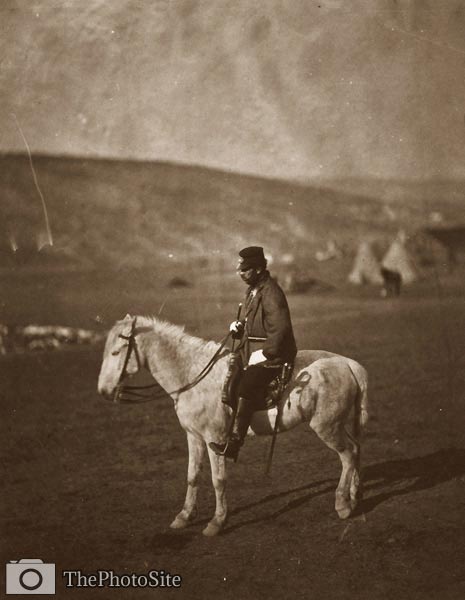 Captain W.H. Seymour on horse 68th Light Infantry Crimean War - Click Image to Close