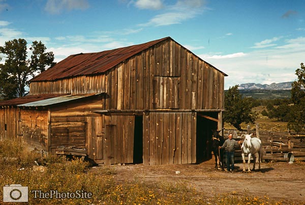 Wooden rustic barn in Pie Town New Mexico, 1940 - Click Image to Close