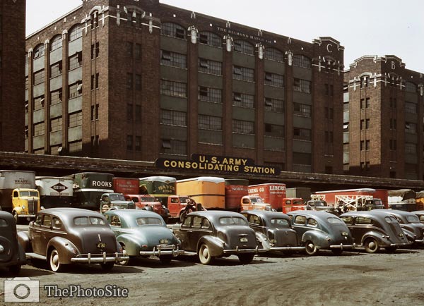 U.S. Army consolidating station Old cars parked outside - Click Image to Close