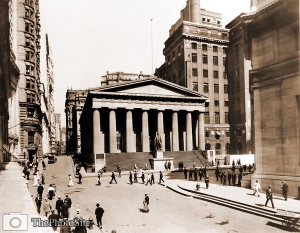 Wall Street, NYC 1915 - Click Image to Close