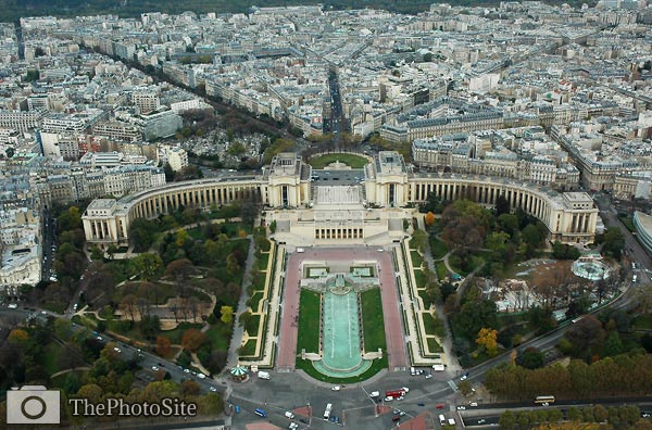 Aerial view of Trocadero - Click Image to Close
