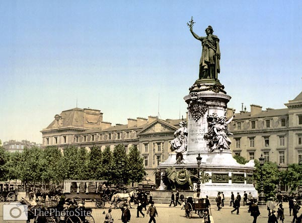 Place de la Republique, Paris France - Click Image to Close