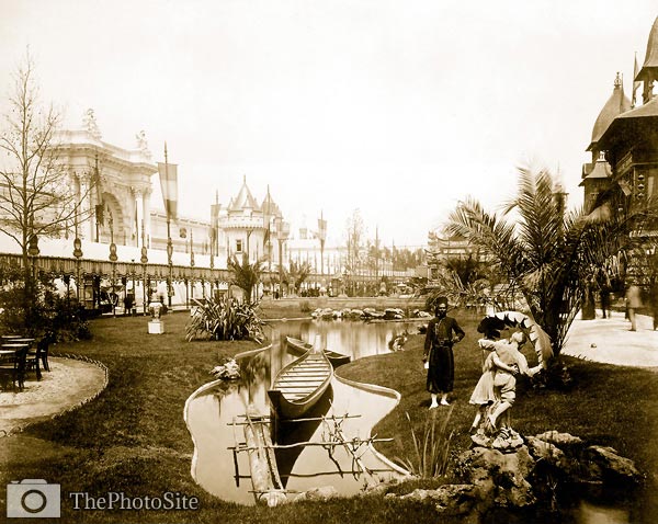 Ministry of War building, Colonial Palace, Paris Exposition, 188 - Click Image to Close