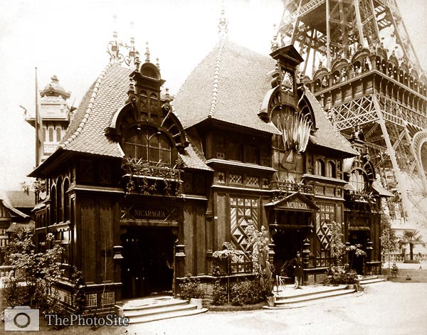 Pavilion of Nicaragua and base of the Eiffel Tower, Paris Exposi - Click Image to Close