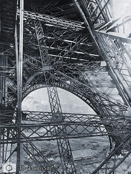 Eiffel Tower during construction - Click Image to Close