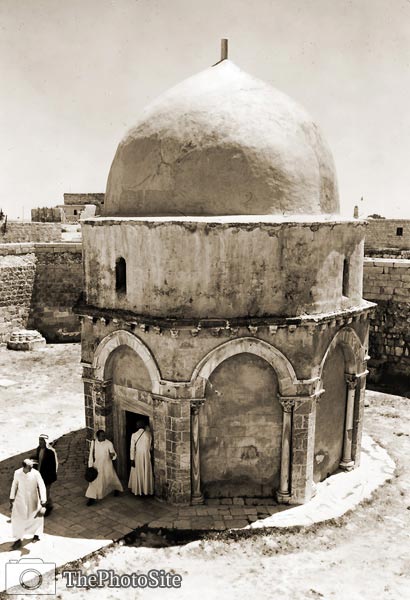 Dome of the Ascension, Jerusalem - Click Image to Close