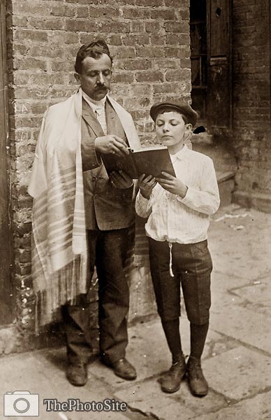 Jewish New Year, prayer shawl and Bible - Click Image to Close