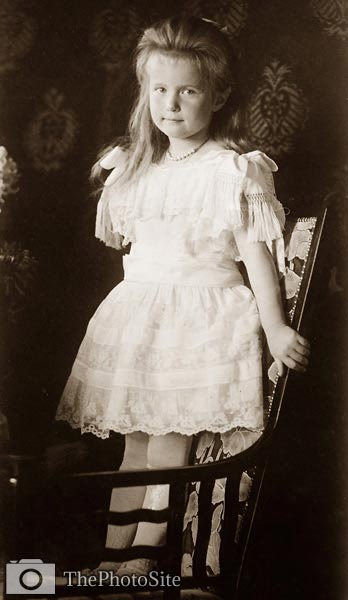 Grand Duchess Anastasie of Russia, 1906 - Click Image to Close