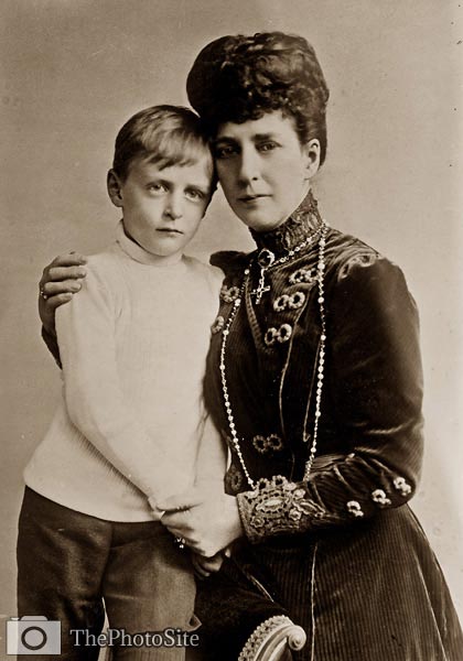 Queen Alexandra of Denmark and Prince Olaf - Click Image to Close