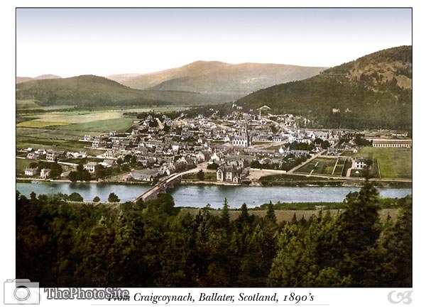Ballater from Craigcoynach, Scotland - Click Image to Close