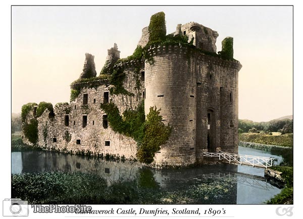 Caerlaverock Castle, Dumfries, Scotland - Click Image to Close
