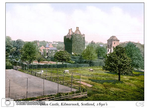 Dean Castle, Kilmarnock, Scotland - Click Image to Close
