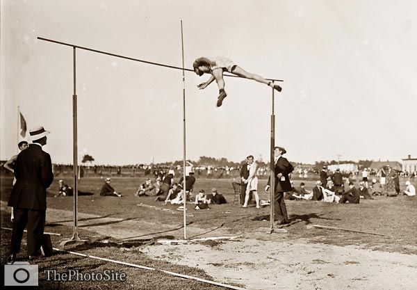 G. Dukes pole vaulting in Brooklyn - Click Image to Close