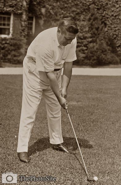 John McCormack playing golf - Click Image to Close