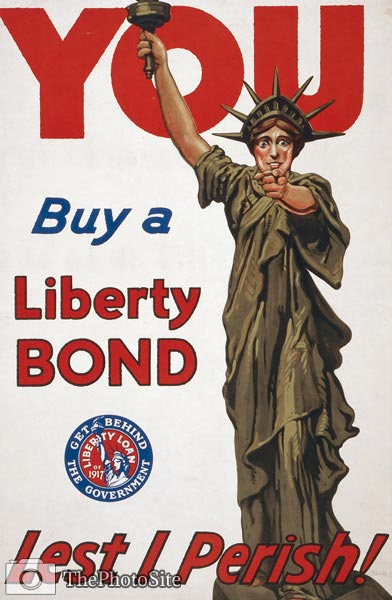 Statue of Liberty - Buy a Liberty Bond - WWI Poster - Click Image to Close