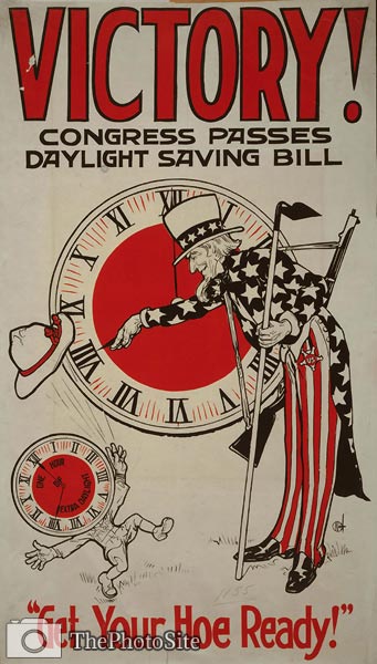 Uncle Sam turning a clock - daylight saving - WWI Poster - Click Image to Close